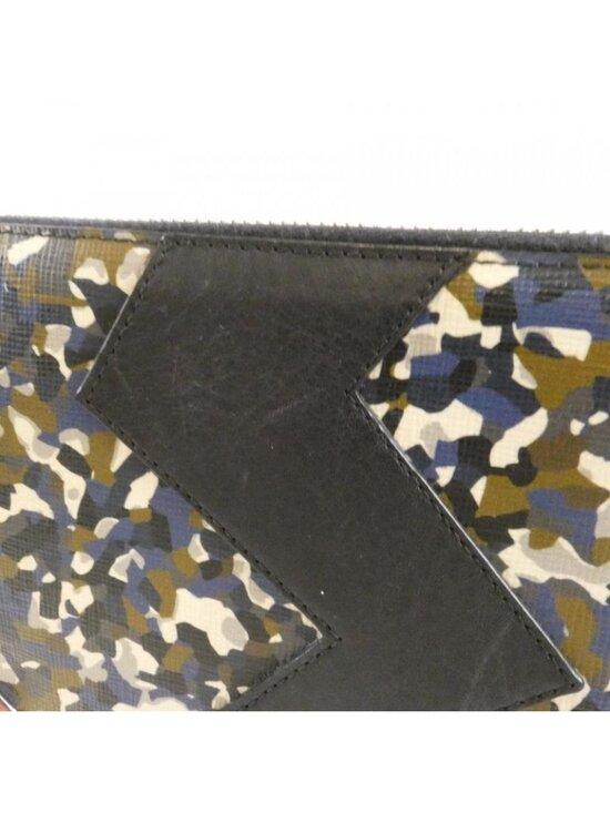 Fendi Bag Bugs - Picture 4 of 5